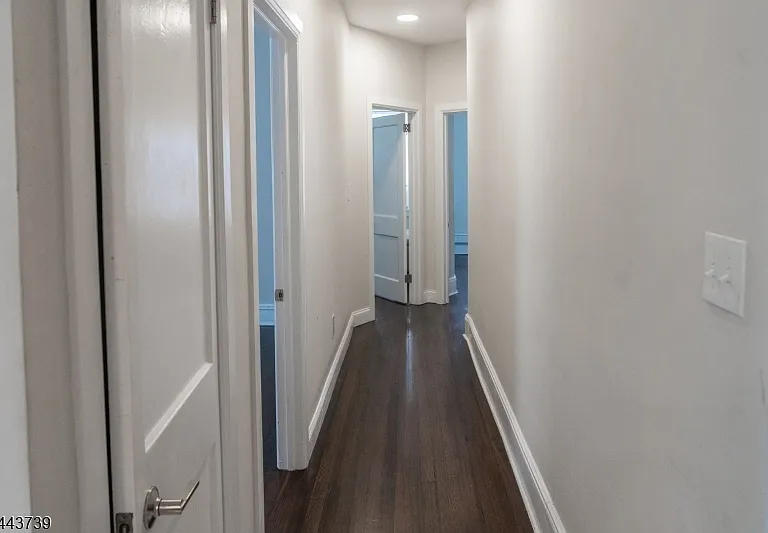 57 Glenridge Ave #2R — Photo 5