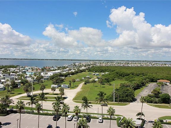 4th image of 9650 S Ocean Dr APT 1003