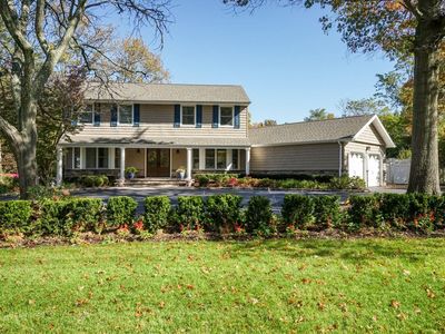 29 Astro Place, Dix Hills, NY, 11746