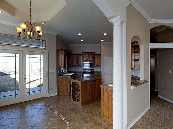 5th image of 1530 Marquis Ln