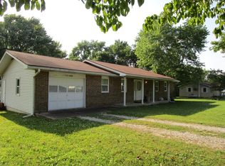 500 Hazel St, Mountain View, MO 65548