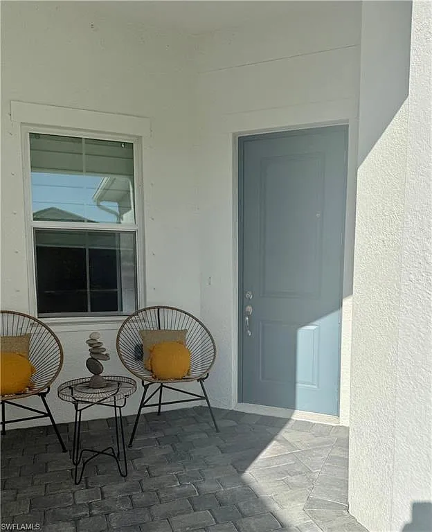 2 bed, 2.0 bath, 1569 sqft, $6,500 — Photo 4