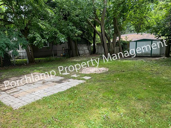 4th image of 901 W Dale Ave