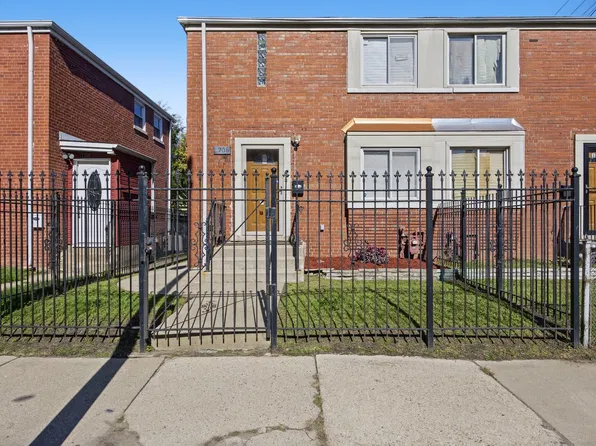 1708 E 73rd St, Chicago, IL 60649