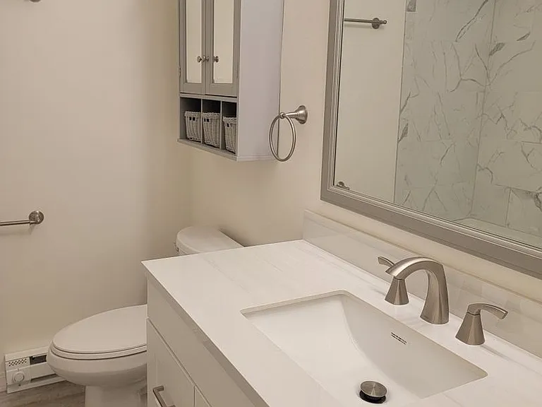 University Park Apartments near Cornell University — Photo 141