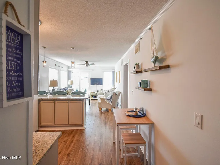 301 E Commerce Way Rd #329 — Photo 5