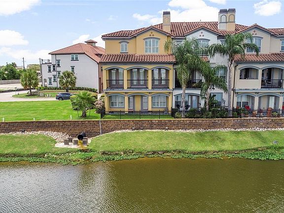2nd image of 29 Armand Shore Dr