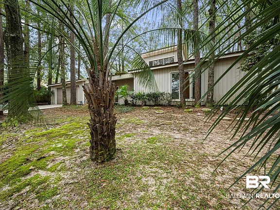 5th image of 103 Hillcrest Cir