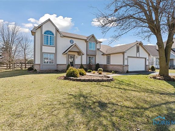 2nd image of 10253 Scarlet Oak Dr