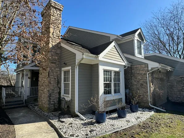 18 E Countryside Dr, Princeton, NJ 08540