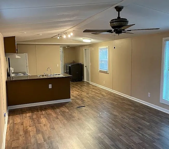 219 George Hudson Rd — Photo 16