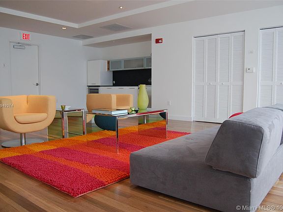 5th image of 133 NE 2nd Ave APT 2505