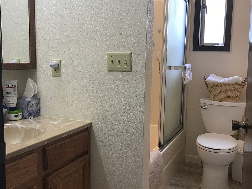 1st image of 405 Norman Ave