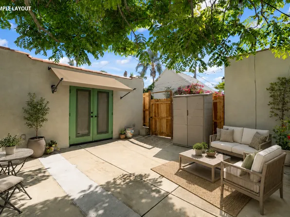 3156 W 74th St, Los Angeles, CA 90043