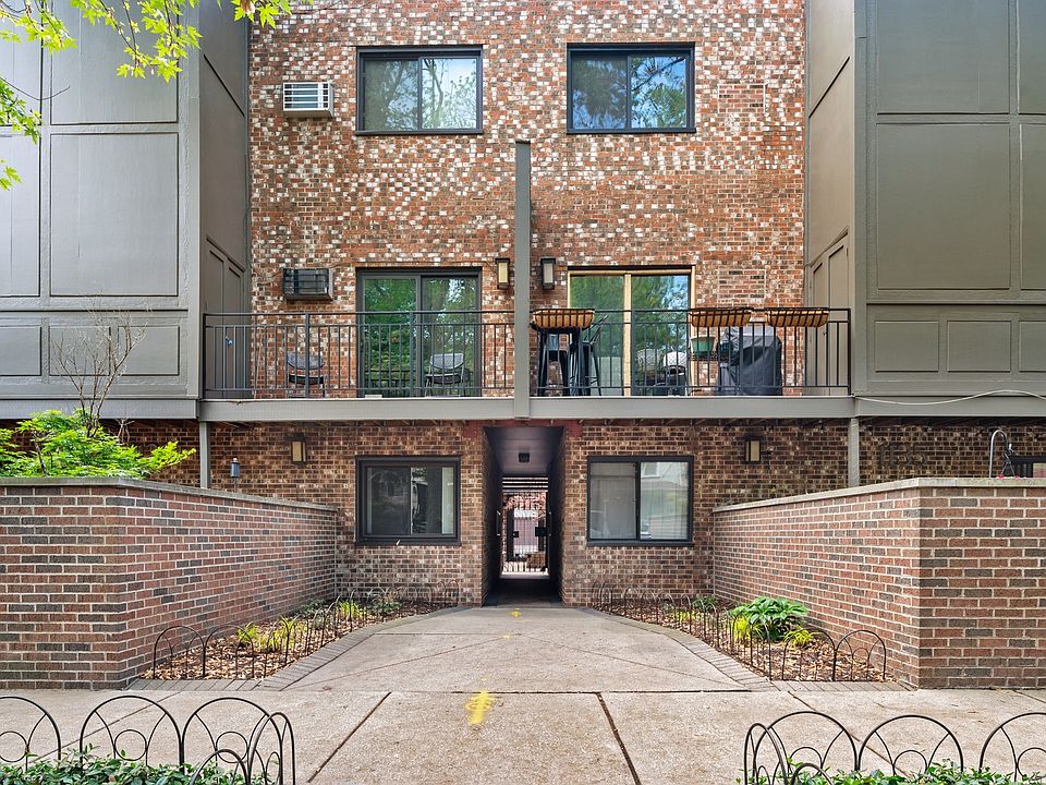 1st image of 1133 W Drummond Pl APT A1