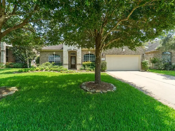 4469 Dinastia View Court, League City, TX 77573