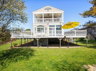 13 Exeter Way, Newbury, MA 01951