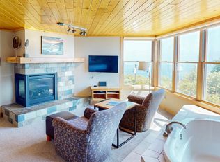 40 Surfside Dr #21-B, Tofte, MN 55615