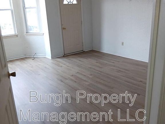 3rd image of 116 W 8th Ave Unit 4B