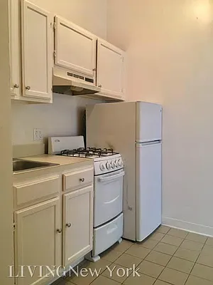 Rented by Living New York | media 3