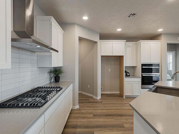 7th image of this home