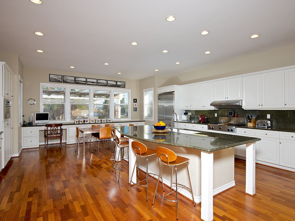 1st image of 2208 Blossom Hill Ln