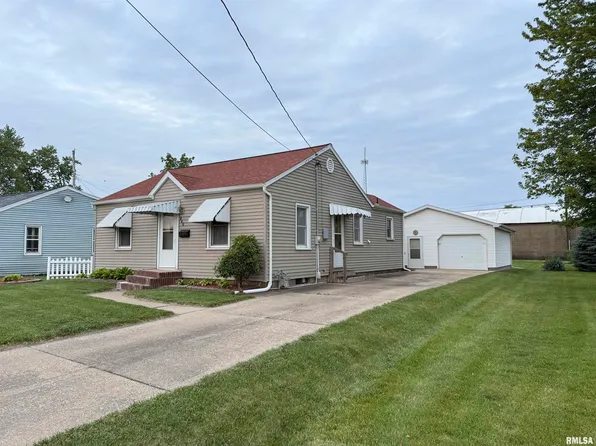 846 S 7th Ave, Canton, IL 61520