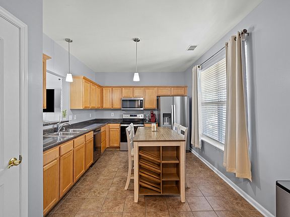 5th image of 212 Hays Blvd