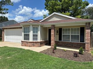 3030 W Wildflower St, Fayetteville, AR 72704