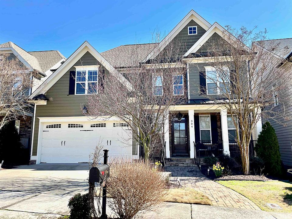 1st image of 304 Mountain Maple Dr