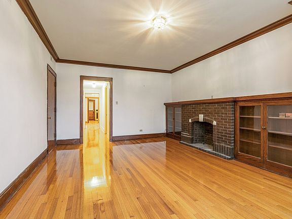 3rd image of 4125 N Francisco Ave Unit 2