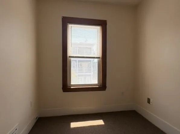 132-134 Boylston St #2, Malden, MA 02148