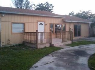 4432 Melaleuca Ln, Lake Worth, FL 33461