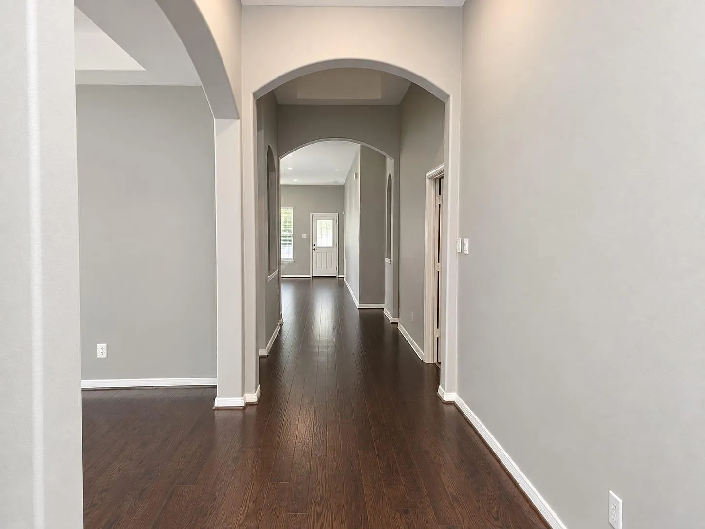 3 bed, 2.5 bath, 2314 sqft, $2,750 — Photo 1