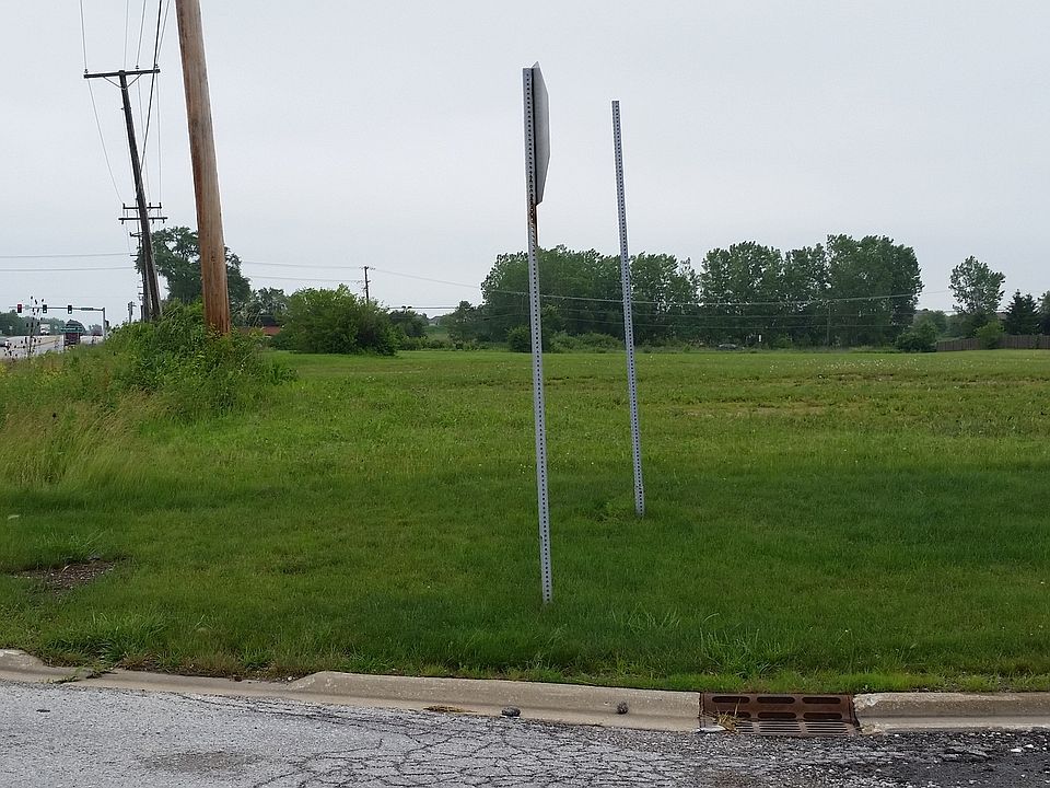 2nd image of 6401 Lincoln Hwy