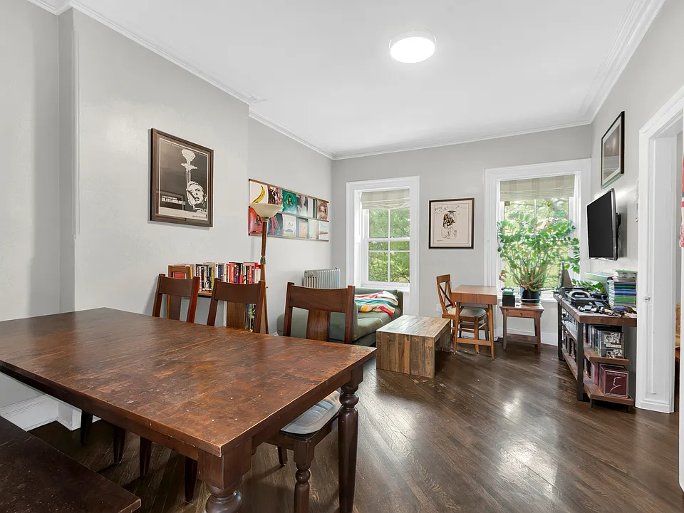 313 Adelphi St #3