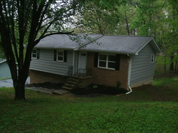 443 Brookmont Ln, Hixson, TN 37343