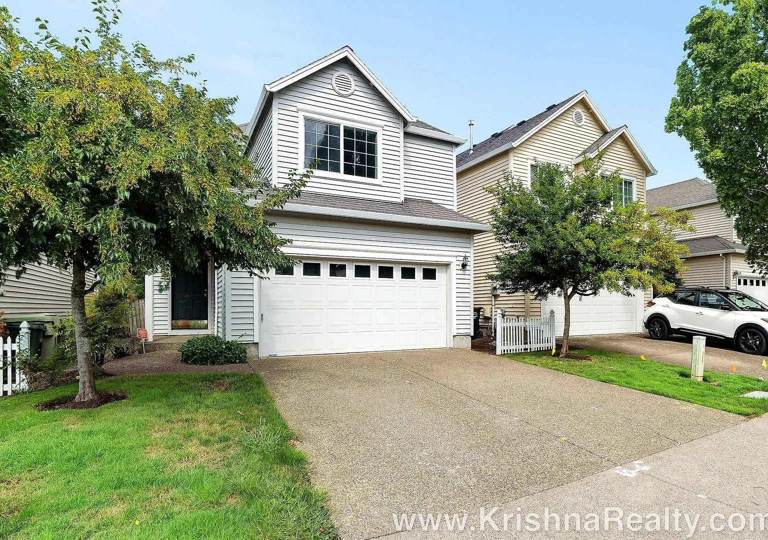 Lovely Traditional 3 Bedroom | 2.5 Bathroom Cottage Home | Located In Kaiser Woods Community In N... — Photo 2