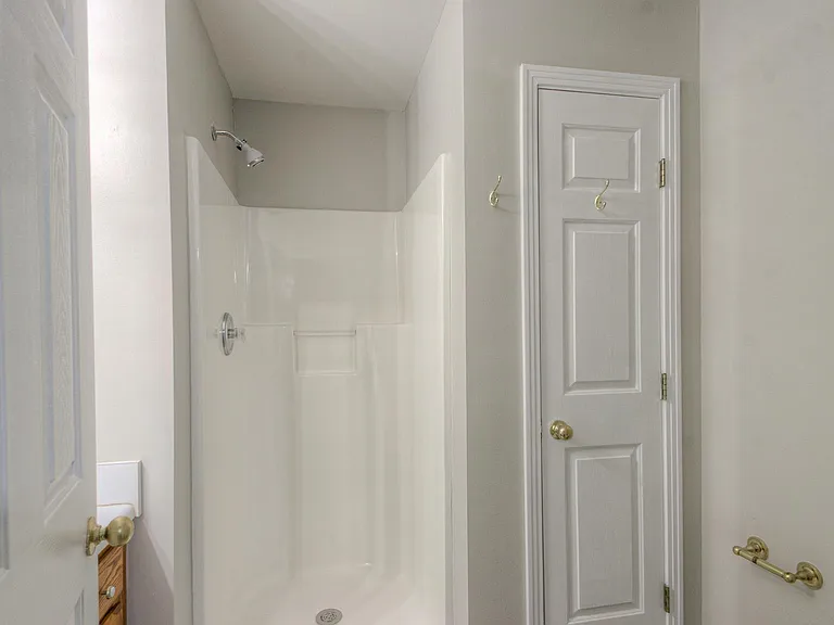 202 Brooke Castle Dr #202 — Photo 16
