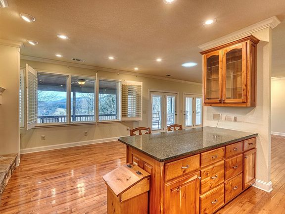 4th image of 197 Eagles View Rd