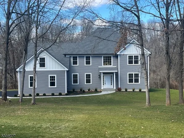 22 Furnace Rd, Chester Twp., NJ 07930