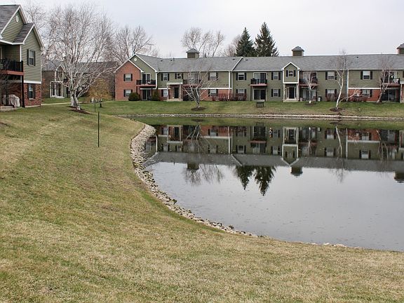3rd image of 1577 Raymond Dr APT 203