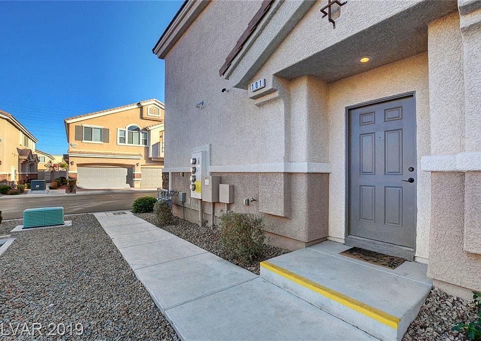 1st image of 10087 Aspen Rose St Unit 101