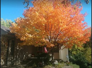 6111 Habitat Ct, Edina, MN 55436