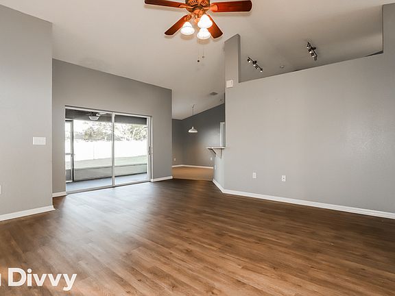 4th image of 6542 Oakpoint Dr