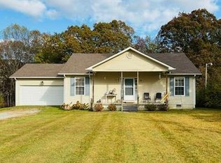 1034 Lincoln Rd, Jamestown, TN 38556