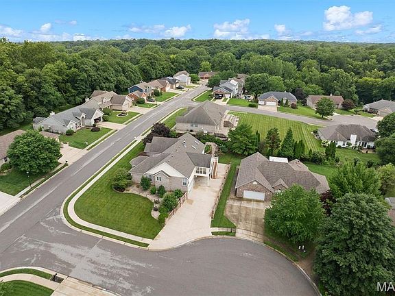 5th image of 123 Kingsbrooke Blvd