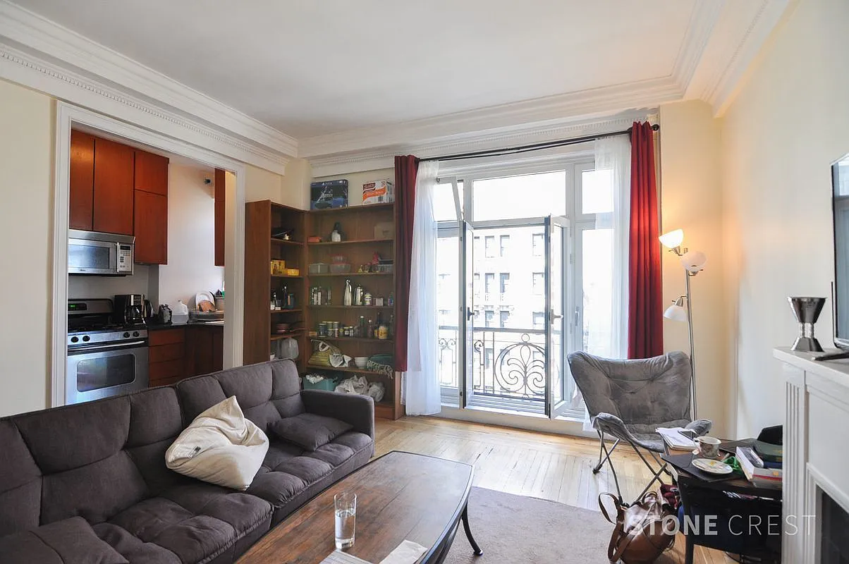 504 Cathedral Pkwy #7C photo 1