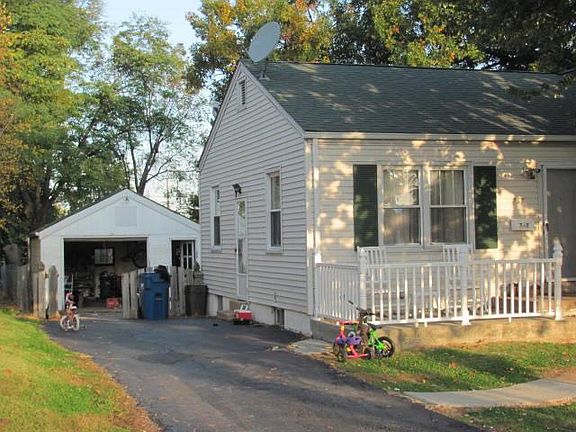 2nd image of 767 Dallas Dr
