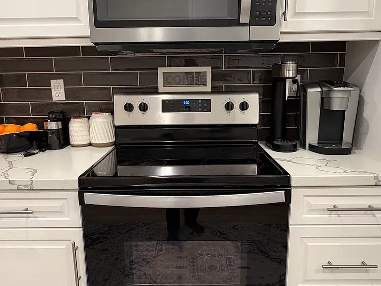 710 N Ethan Way — Photo 12